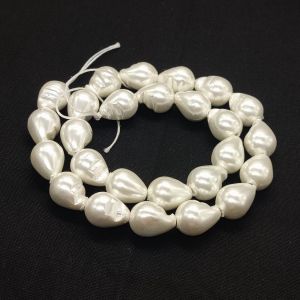 Baroque Pearl, Shell Pearl, 12x16 mm, Cream