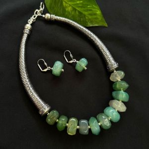 Agate Rondelle With German Silver Trunks Necklace, Light Green