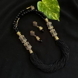 Seed Beads Necklace With Victorian Beads And Agates, Black