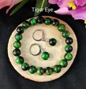 Natural Gemstone (Tiger Eye) Bracelet + Earrings, Green
