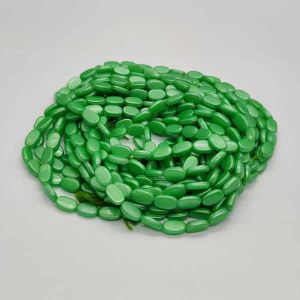 Flat Oval Glass Beads, Pearlish Metallic Finish, Light Green