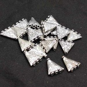 Antique Silver Connector, Triangle Shape, 3 Hole, Pack Of 20 Pcs (10 Pairs)