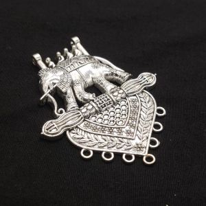 Antique sliver metal pendant, Bahubali