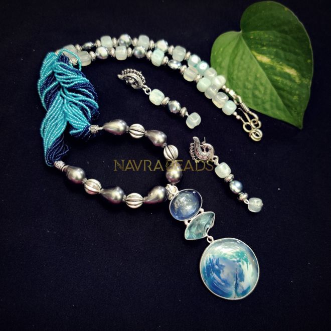 Buy Green Necklaces & Pendants for Women by MATCHITT Online | Ajio.com