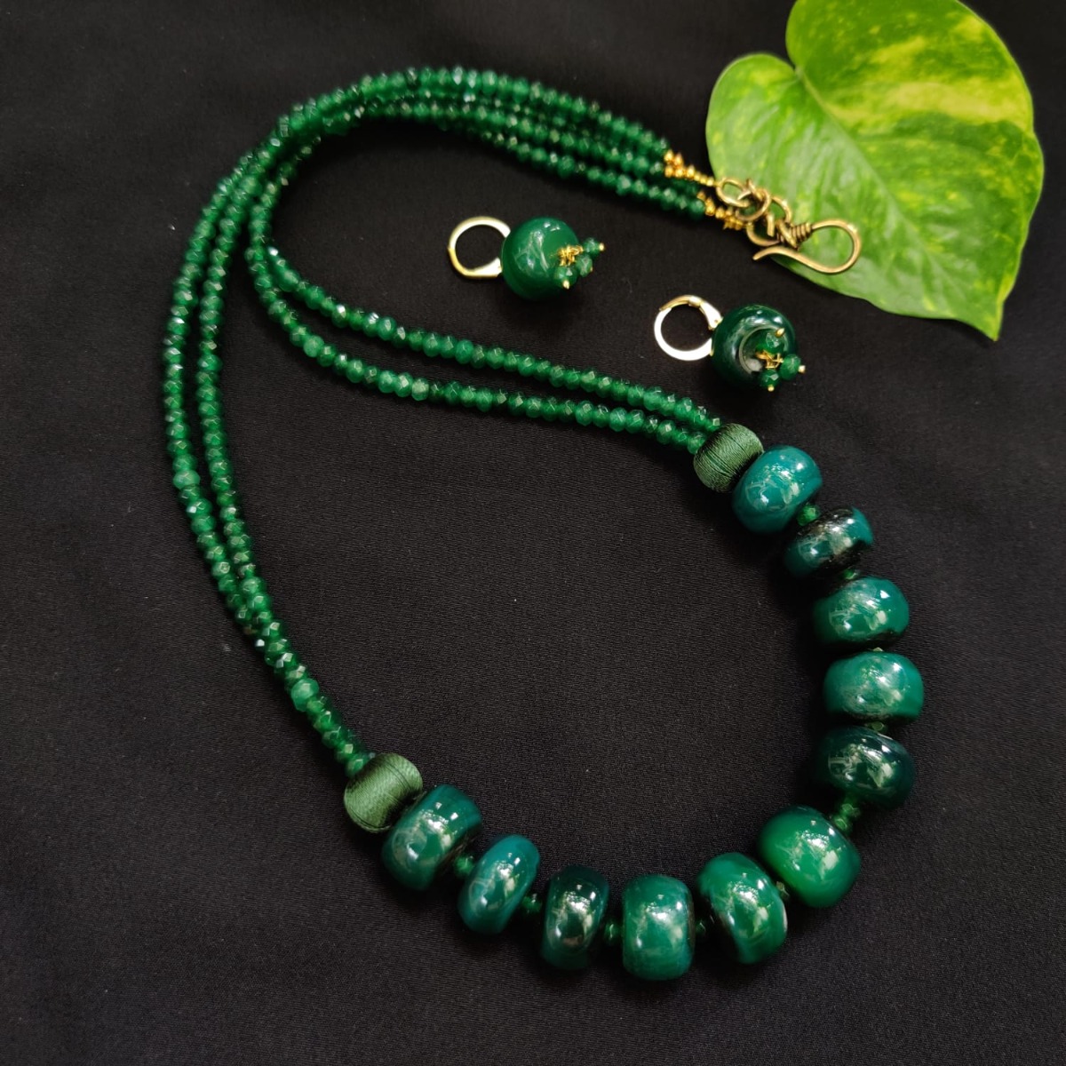 Vintage Green Aurora Borealis Crystal Beads 2 String Necklace￼ Iridescent  color! | eBay